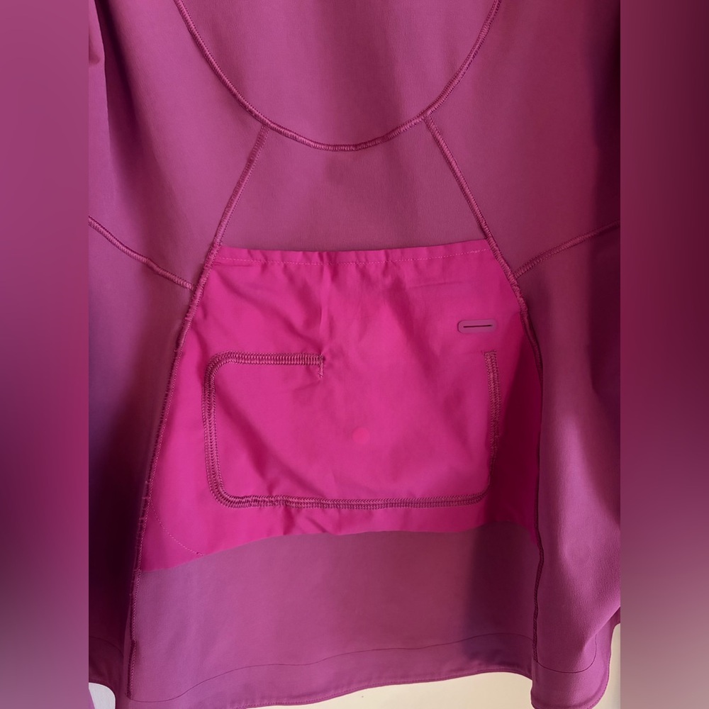 lululemon athletica Mist Over Windbreaker - Picture 9 of 13